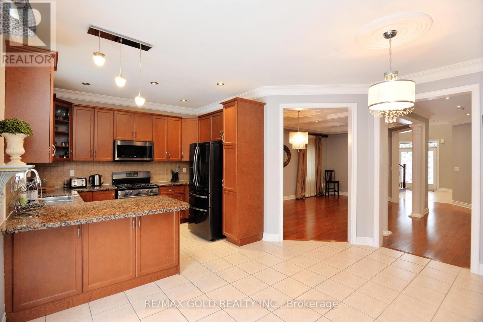 26 Maybeck Drive, Brampton, Ontario  L6X 0Z1 - Photo 15 - W12745566