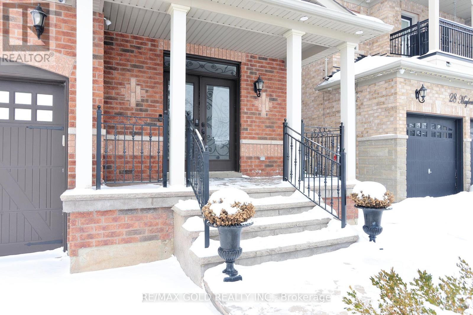 26 Maybeck Drive, Brampton, Ontario  L6X 0Z1 - Photo 3 - W12745566