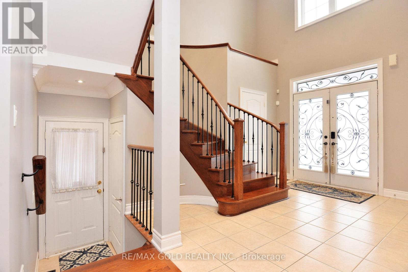 26 Maybeck Drive, Brampton, Ontario  L6X 0Z1 - Photo 7 - W12745566