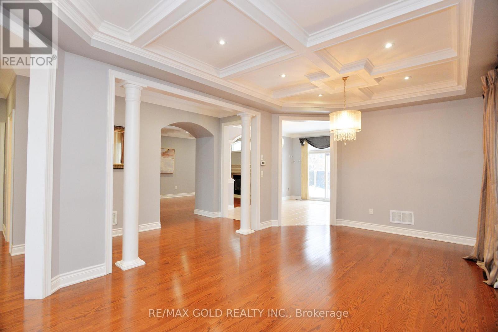 26 Maybeck Drive, Brampton, Ontario  L6X 0Z1 - Photo 9 - W12745566