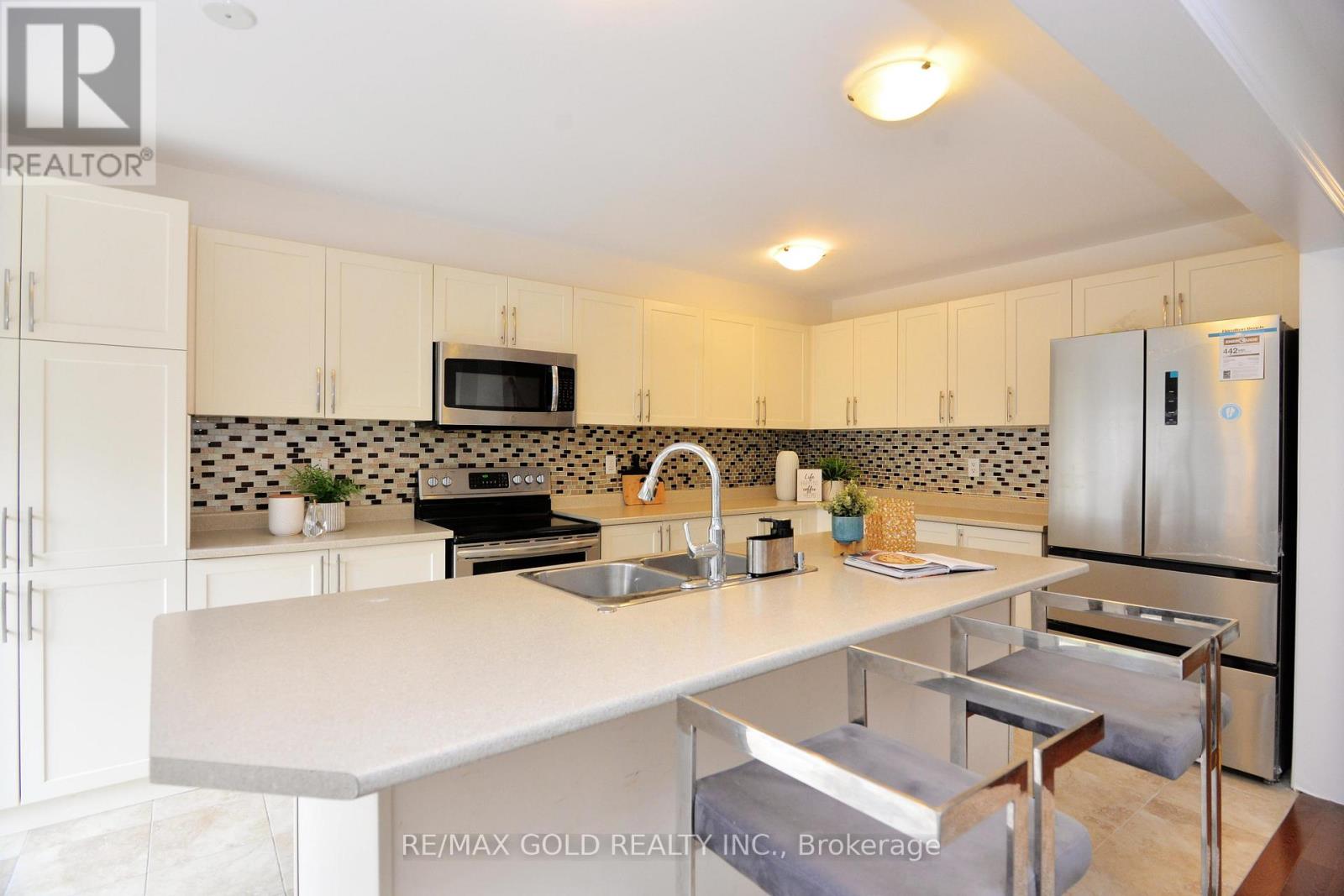 101 Miracle Trail, Brampton, Ontario  L7A 0Y9 - Photo 13 - W12745574