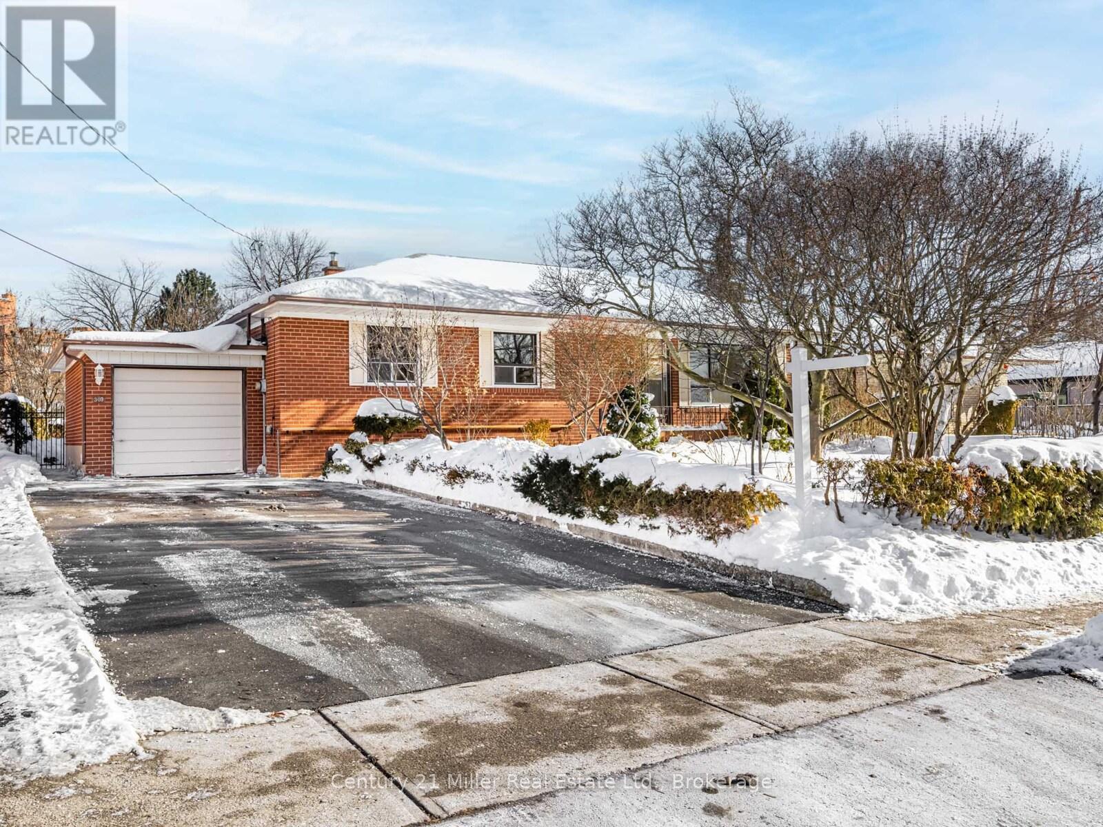 309 QUEEN MARY DRIVE, Oakville, Ontario