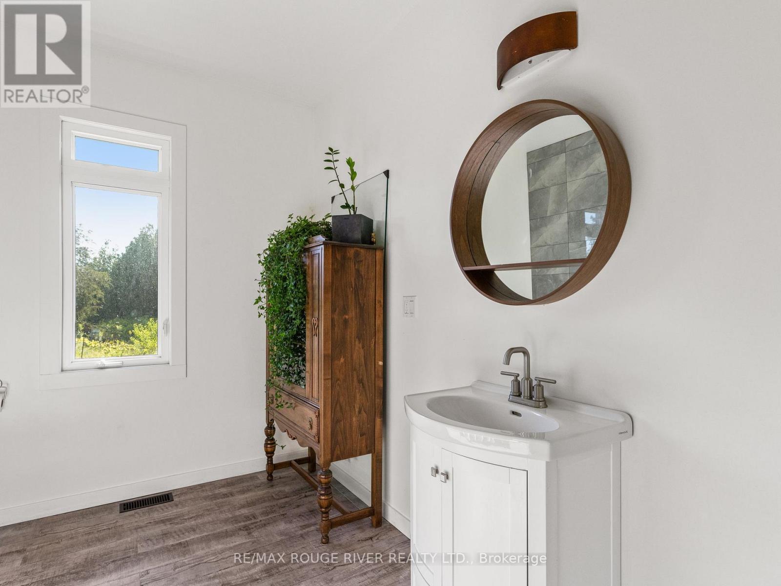 1176 Ixl Road, Trent Hills, Ontario  K0L 1L0 - Photo 14 - X12460121