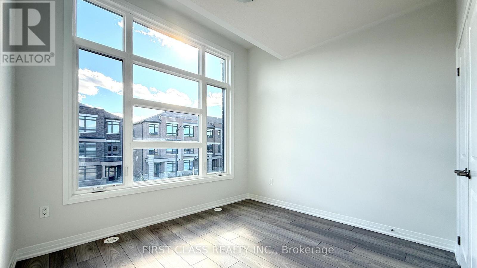 Upper - 51 Harold Wilson Lane, Richmond Hill, Ontario  L4S 0R3 - Photo 7 - N12745590