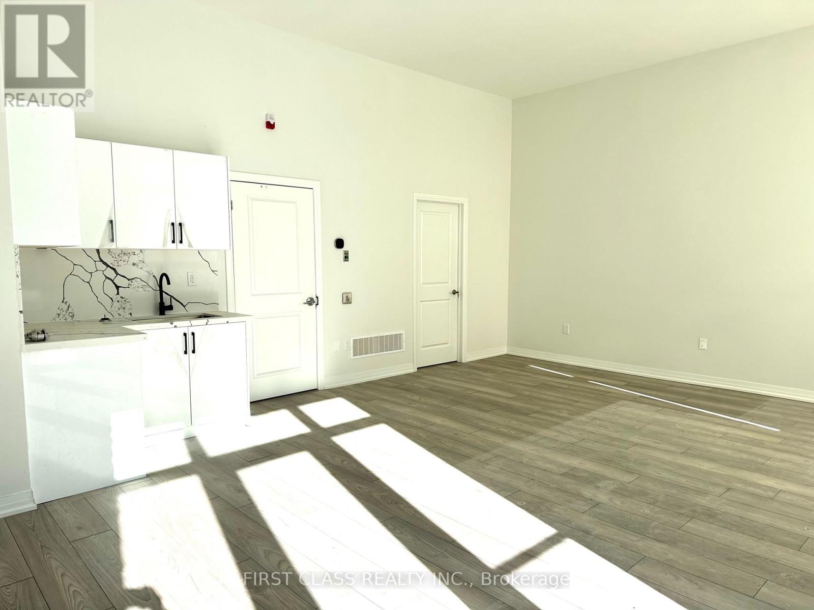 Main - 51 Harold Wilson Lane, Richmond Hill, Ontario  L4S 1N5 - Photo 4 - N12745592