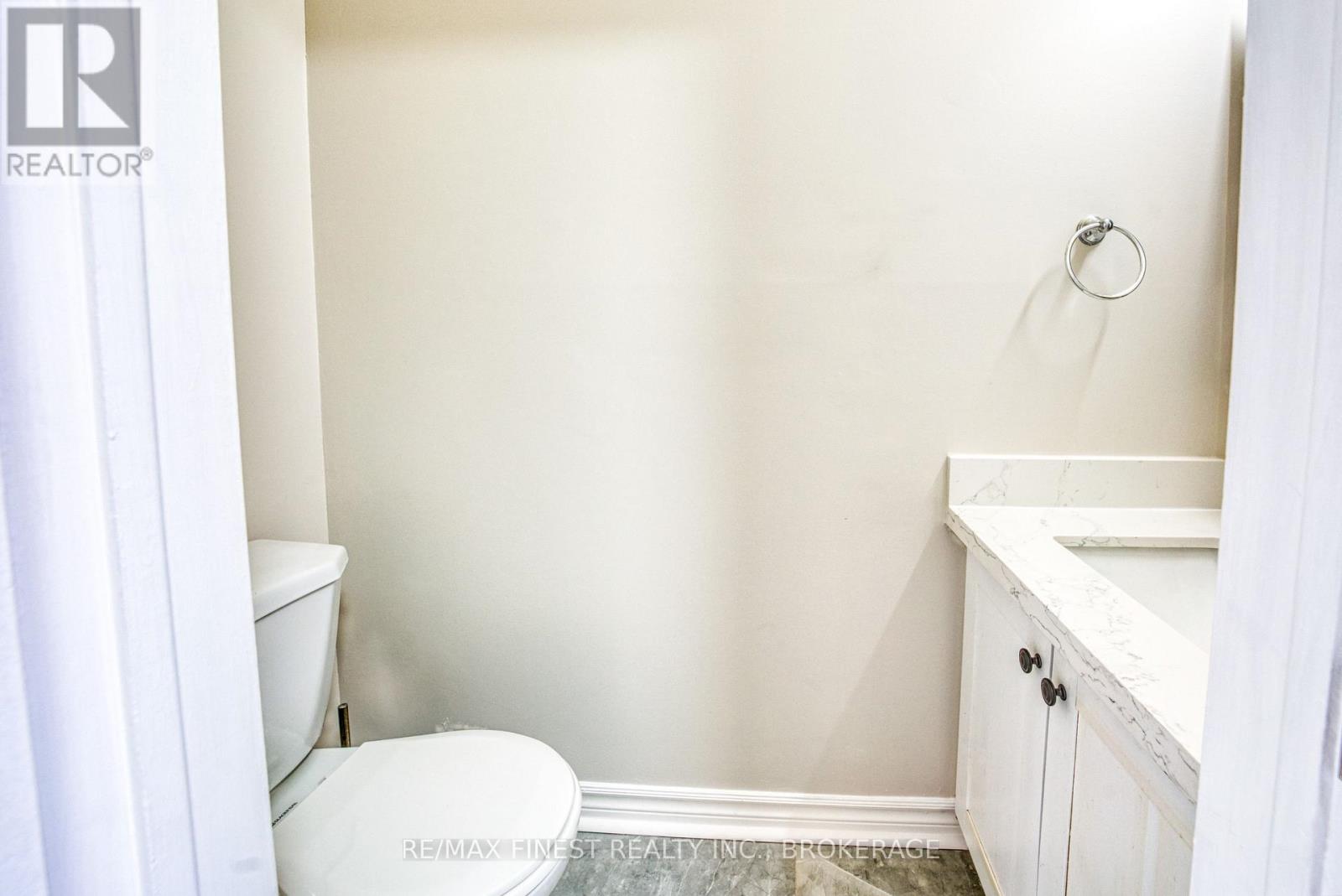 691 Muirfield Crescent, Kingston, Ontario  K7M 8E7 - Photo 4 - X12723620