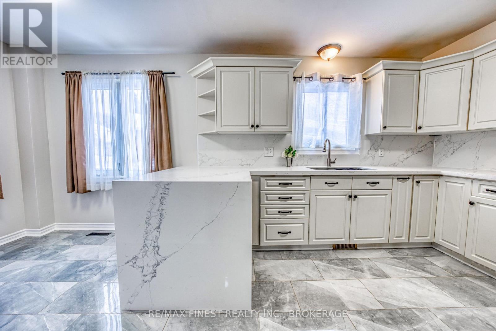 691 Muirfield Crescent, Kingston, Ontario  K7M 8E7 - Photo 5 - X12723620