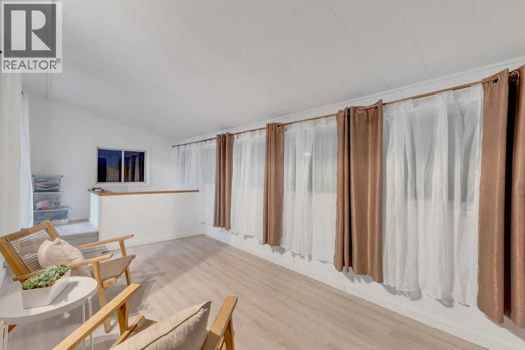 4535 47 Street, Sylvan Lake, Alberta  T4S 1L3 - Photo 32 - A2270464