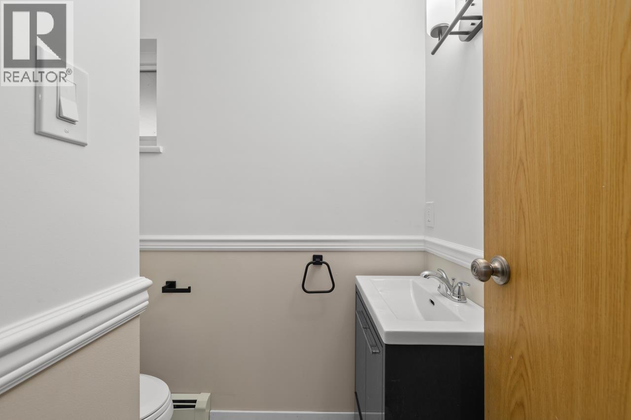 3878 Royal Oak Avenue, Burnaby, British Columbia  V5G 3M2 - Photo 27 - R3085122