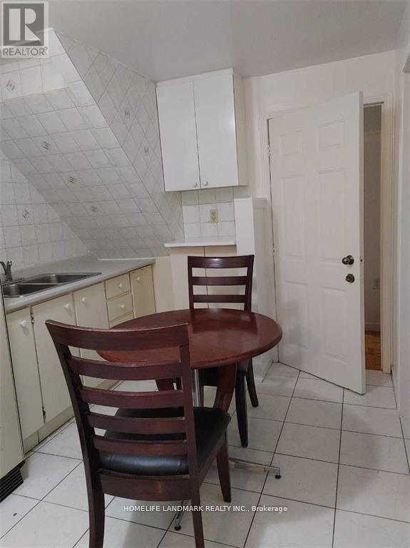 Bsmt - 4 Blue Eagle Trail, Toronto, Ontario  M1V 1V9 - Photo 7 - E12745618