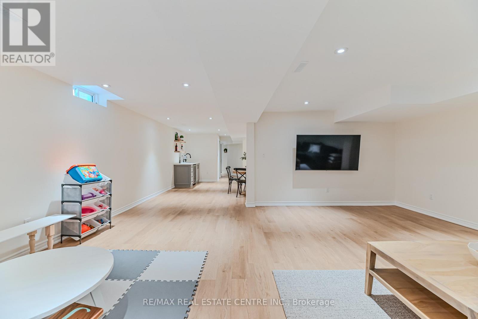 2498 Longridge Crescent, Oakville, Ontario  L6H 6S2 - Photo 36 - W12745612