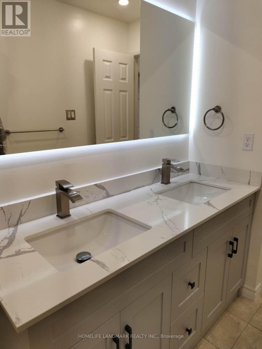 Upper - 2527 Kingsberry Crescent, Mississauga, Ontario  L5B 2K7 - Photo 15 - W12745620