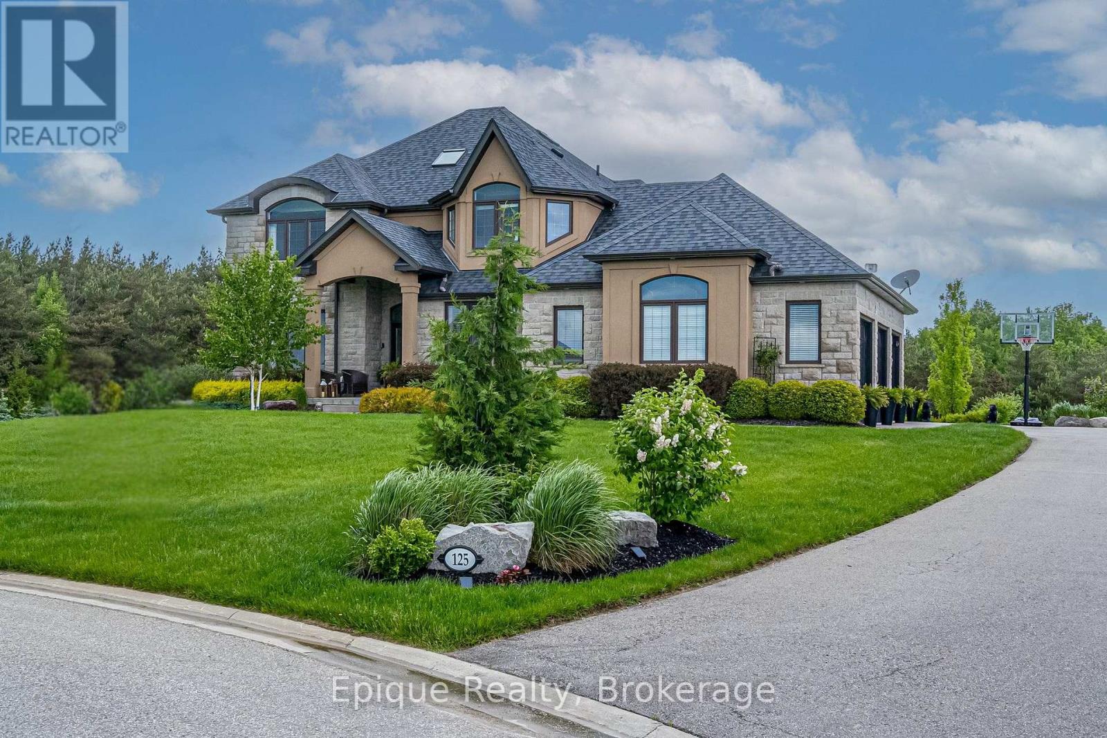 125 Crewson Court, Erin, Ontario  N0B 2K0 - Photo 2 - X12745608