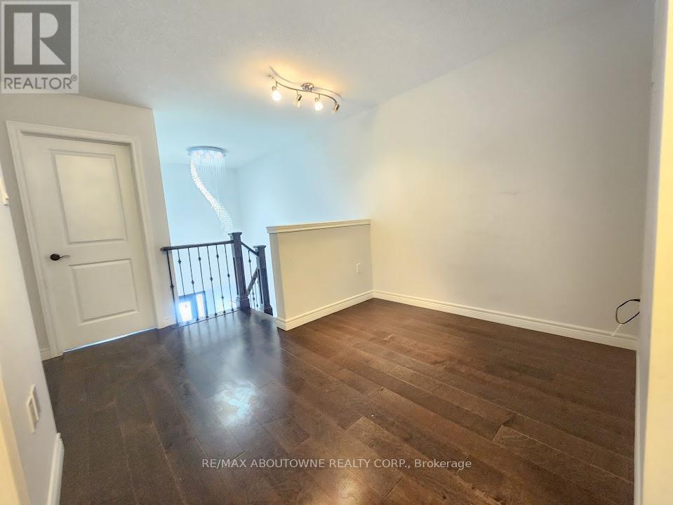 265 Pumpkin Pass, Hamilton, Ontario  L0R 1C0 - Photo 11 - X12745616