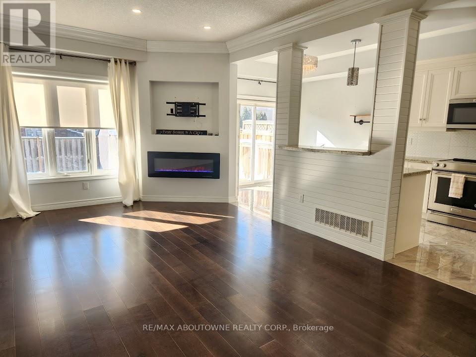 265 Pumpkin Pass, Hamilton, Ontario  L0R 1C0 - Photo 4 - X12745616