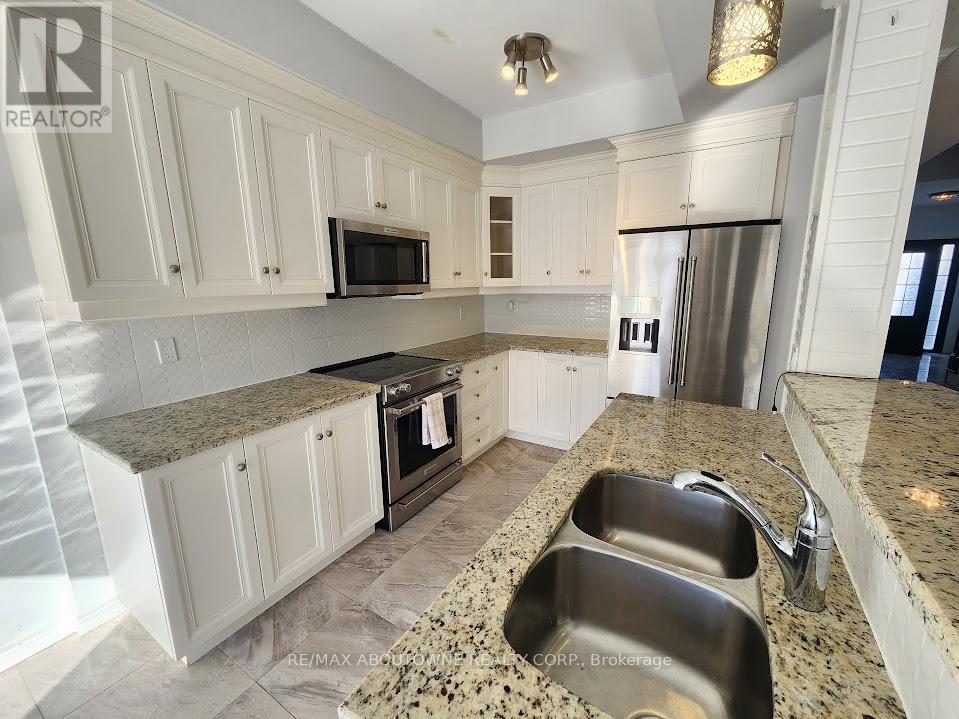 265 Pumpkin Pass, Hamilton, Ontario  L0R 1C0 - Photo 6 - X12745616