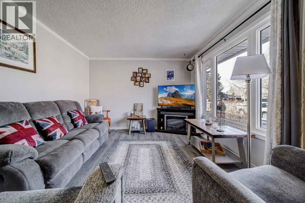 1510 12 Avenue N, Lethbridge, Alberta  T1H 1R3 - Photo 6 - A2282432