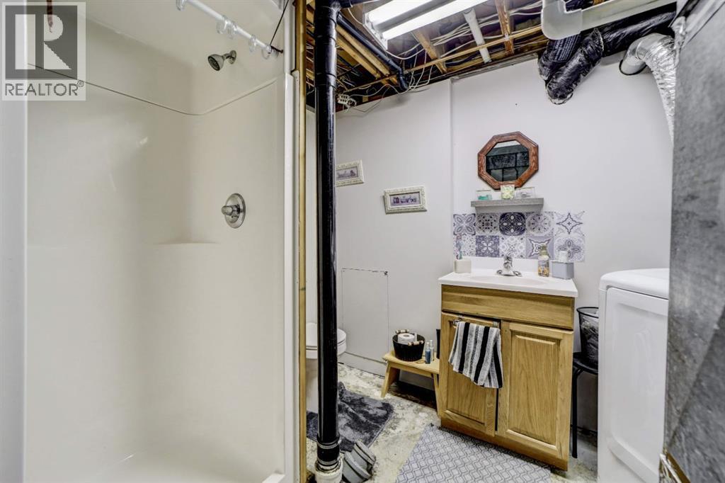 1510 12 Avenue N, Lethbridge, Alberta  T1H 1R3 - Photo 23 - A2282432