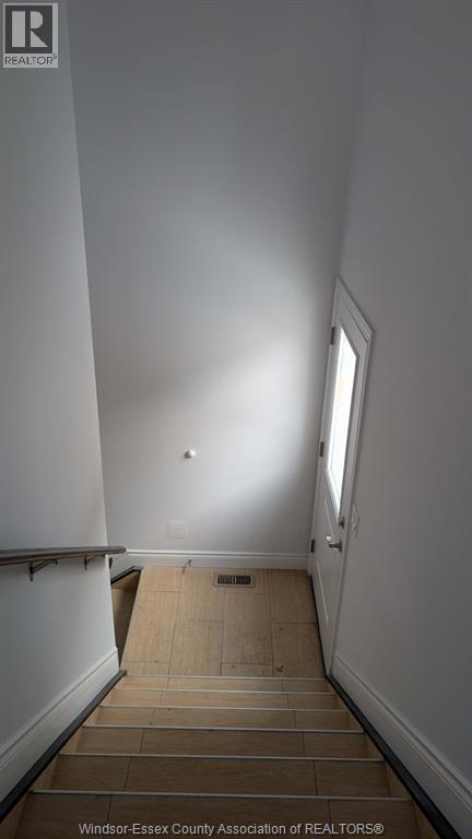 475 Josephine, Windsor, Ontario  N9B 2K9 - Photo 17 - 26002280