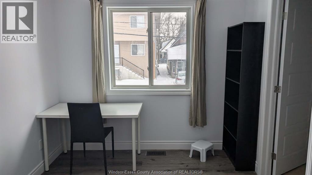 475 Josephine, Windsor, Ontario  N9B 2K9 - Photo 5 - 26002280