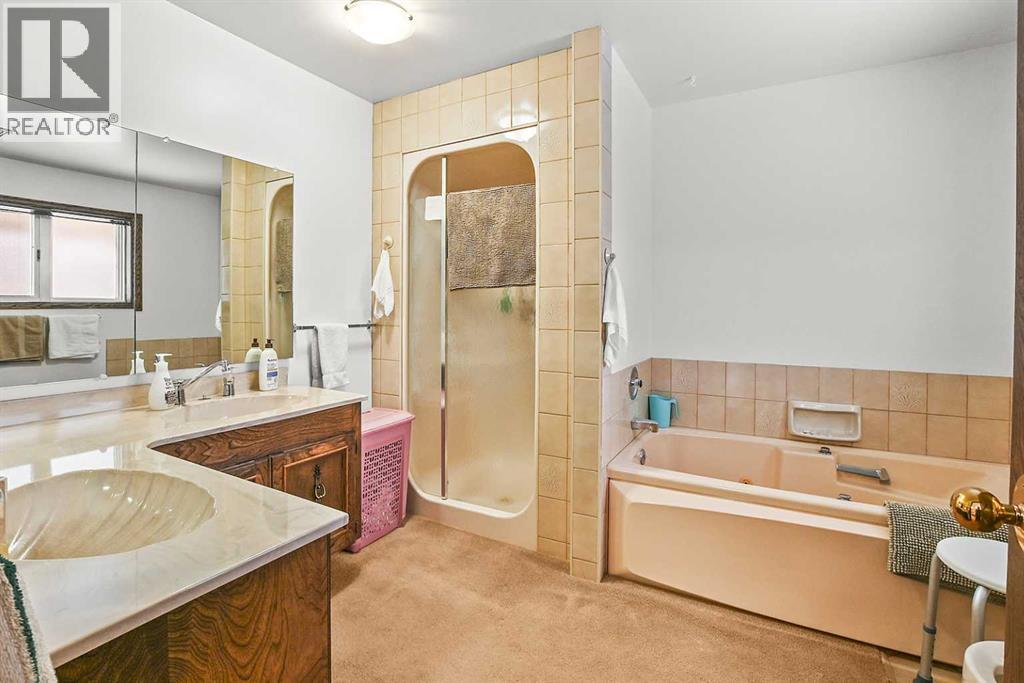 5235 38 Streetcrescent, Innisfail, Alberta  T4G 1G7 - Photo 21 - A2277123