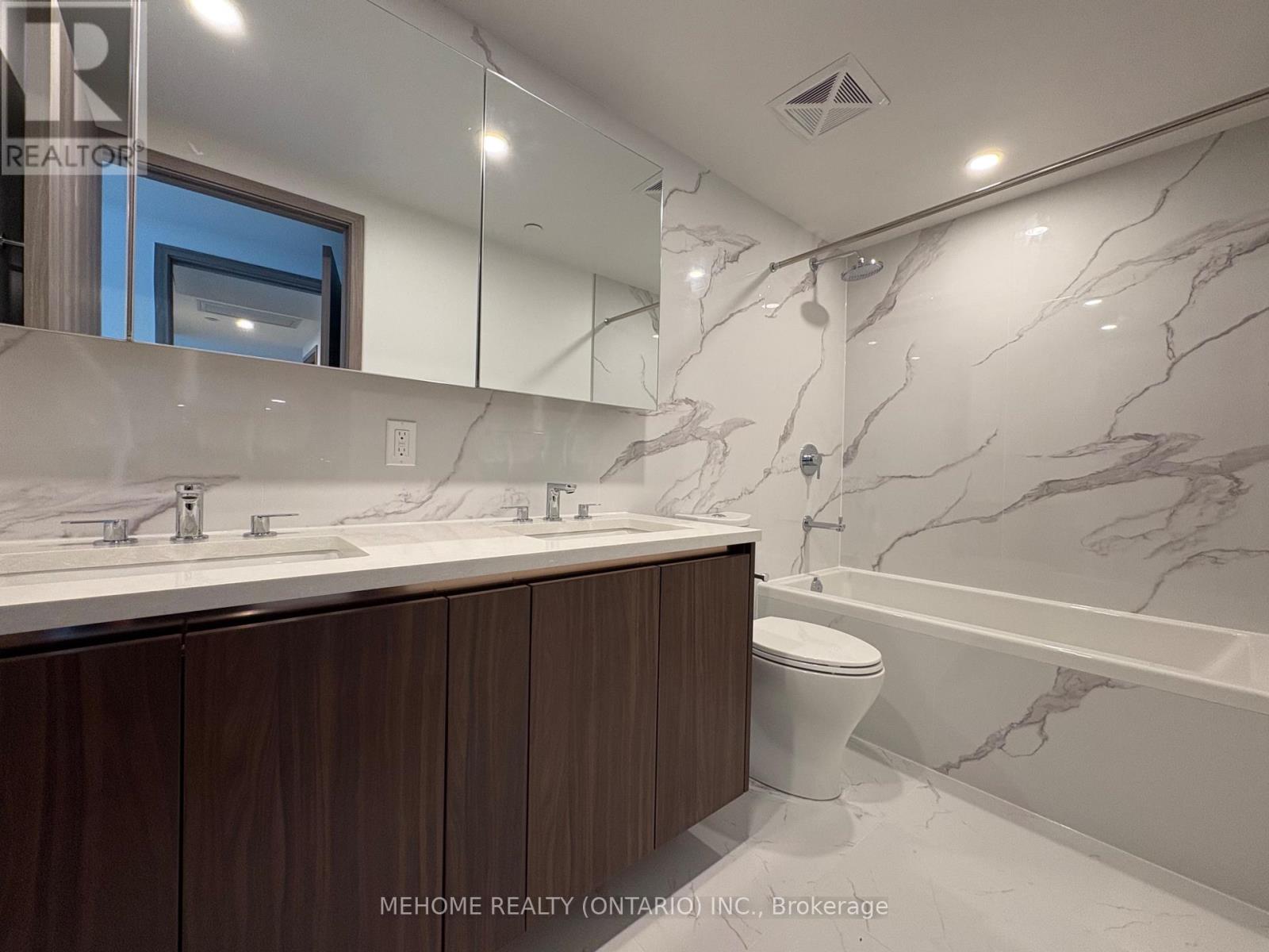 6705 - 3 Concord Cityplace Way, Toronto, Ontario  M5V 0X4 - Photo 8 - C12720944