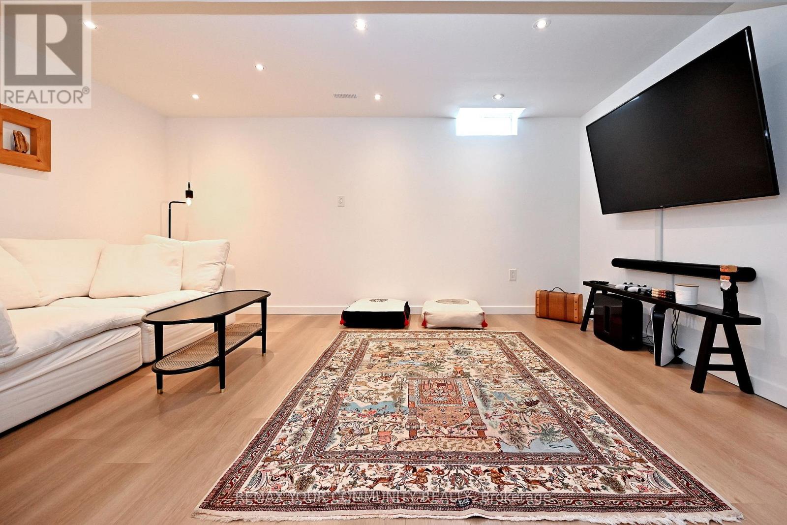 152 Vanguard Road W, Vaughan, Ontario  L4K 5G8 - Photo 47 - N12740310