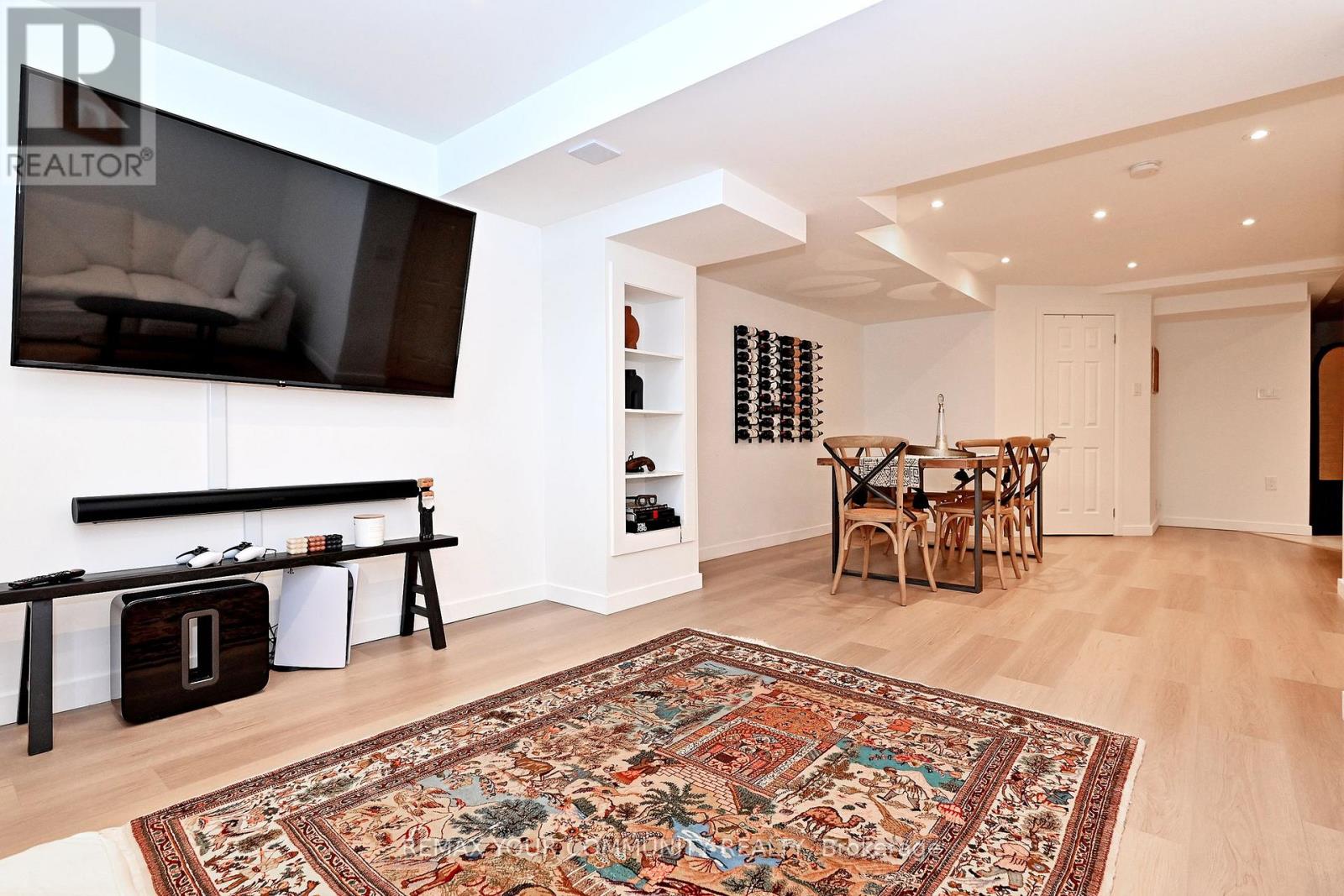 152 Vanguard Road W, Vaughan, Ontario  L4K 5G8 - Photo 49 - N12740310