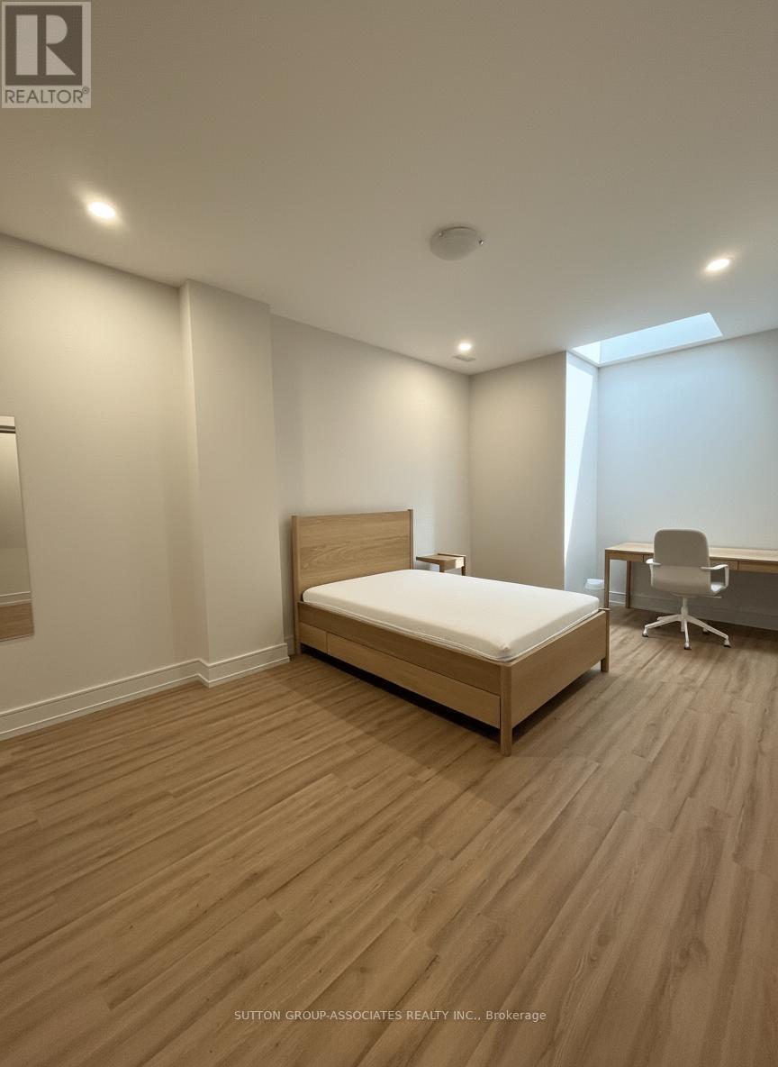 A - 587 College Street, Toronto, Ontario  M6G 1B2 - Photo 11 - C12745624