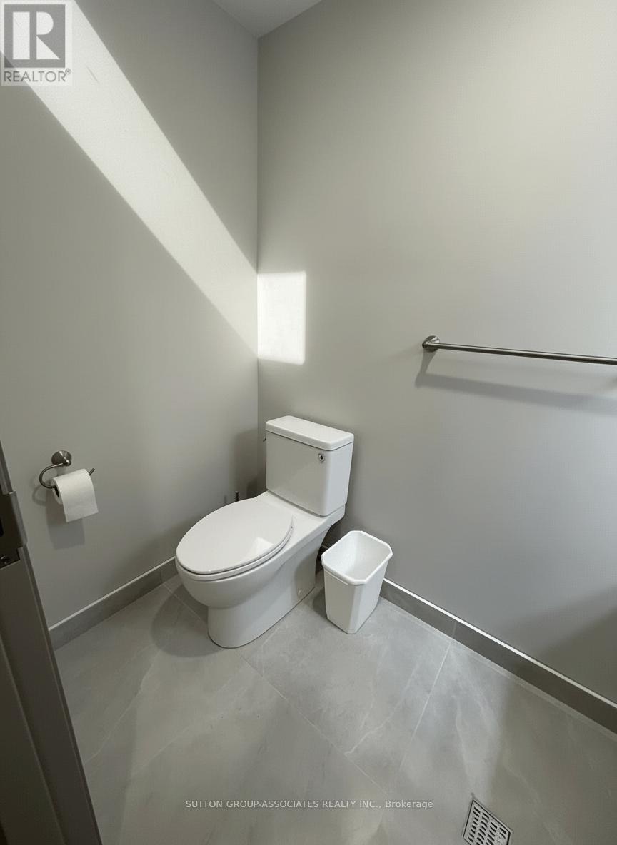 A - 587 College Street, Toronto, Ontario  M6G 1B2 - Photo 14 - C12745624