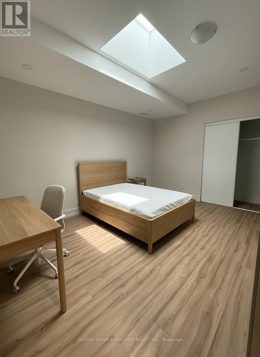 A - 587 College Street, Toronto, Ontario  M6G 1B2 - Photo 6 - C12745624