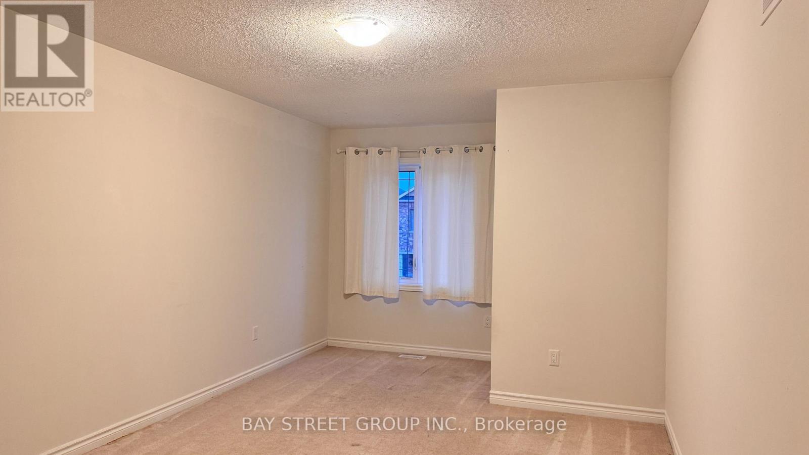 27 Palace Street, Thorold, Ontario  L2V 0J7 - Photo 22 - X12745628