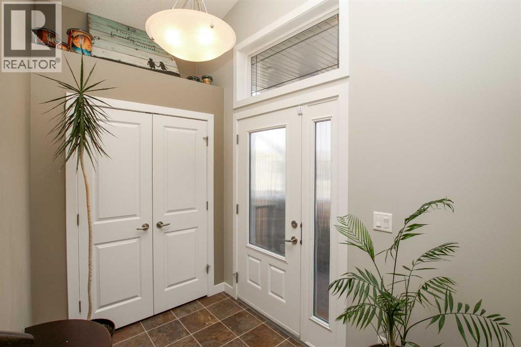 5825 Panorama Drive, Blackfalds, Alberta  T4M 0G6 - Photo 3 - A2270715