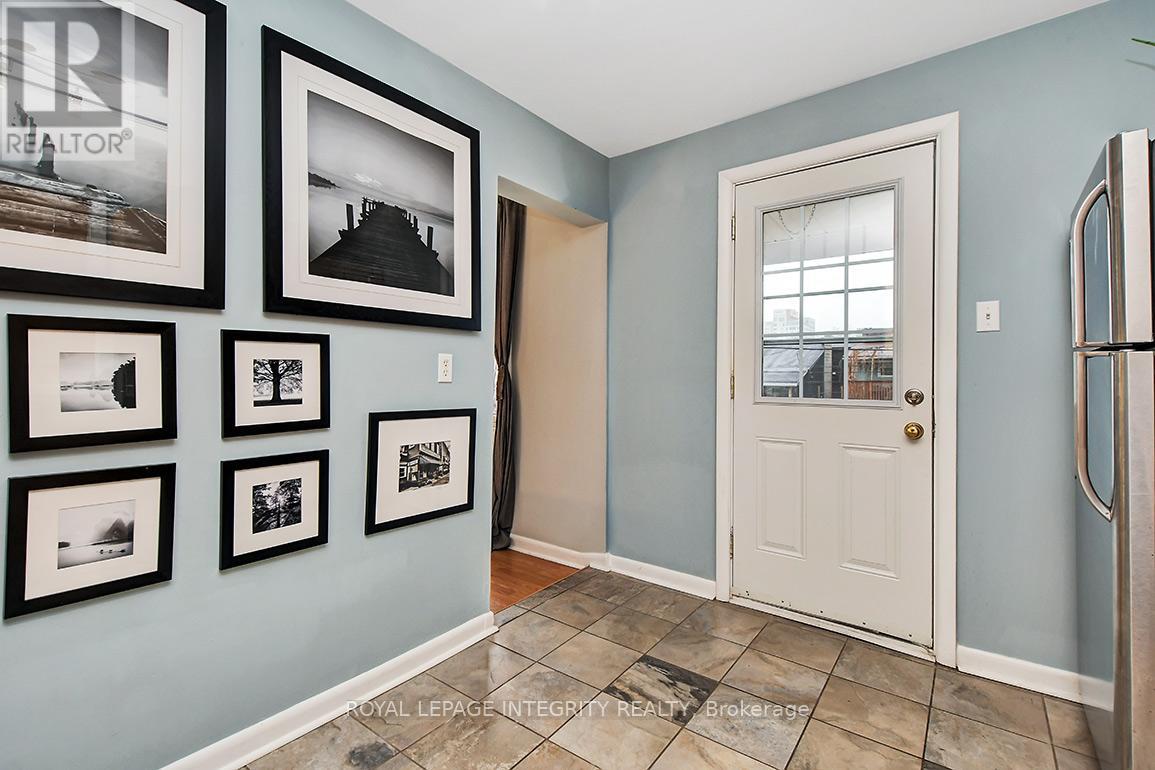 94 St Andrew Street, Ottawa, Ontario  K1N 5G2 - Photo 13 - X12745648