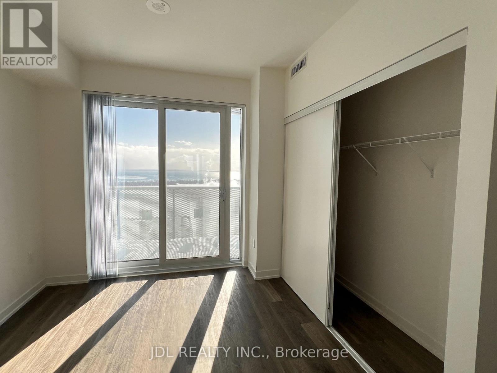 5311 - 55 Cooper Street, Toronto, Ontario  M5E 0G1 - Photo 19 - C12745654