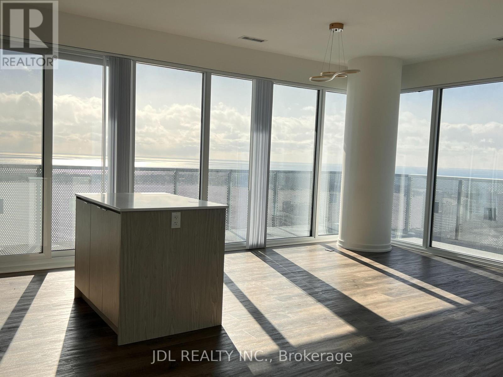 5311 - 55 Cooper Street, Toronto, Ontario  M5E 0G1 - Photo 9 - C12745654