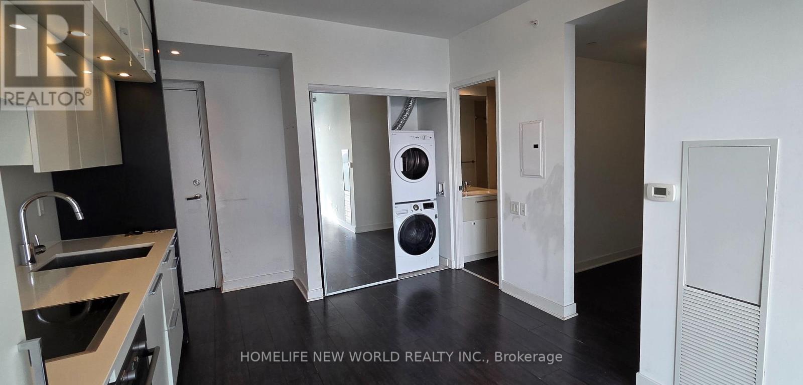 4501 - 15 Grenville Street, Toronto, Ontario  M4Y 0B9 - Photo 11 - C12745656