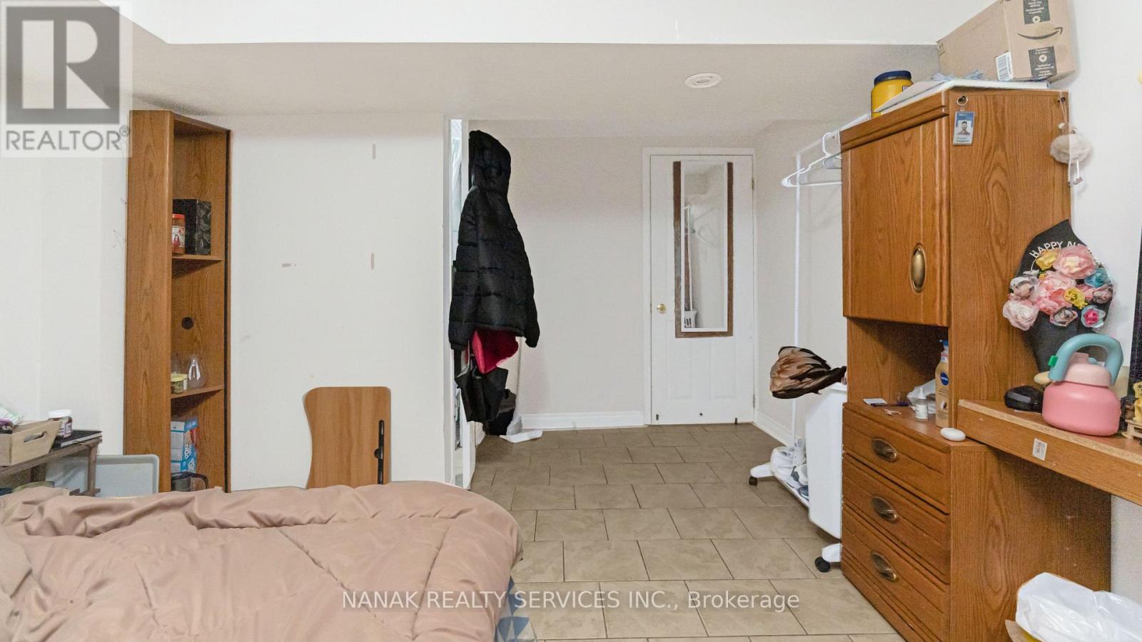 46 Hickling Trail, Barrie, Ontario  L4M 5S4 - Photo 35 - S12745638