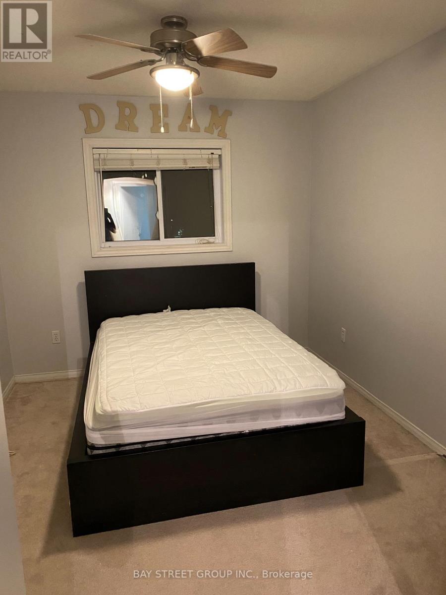 61 - 5958 Greensboro Drive, Mississauga, Ontario  L5M 5Z9 - Photo 6 - W12745650