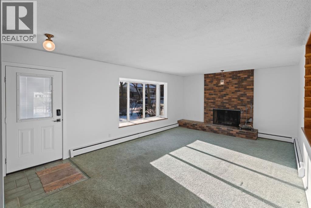 5714 48b Avenue, Camrose, Alberta  T4V 0L7 - Photo 6 - A2271446