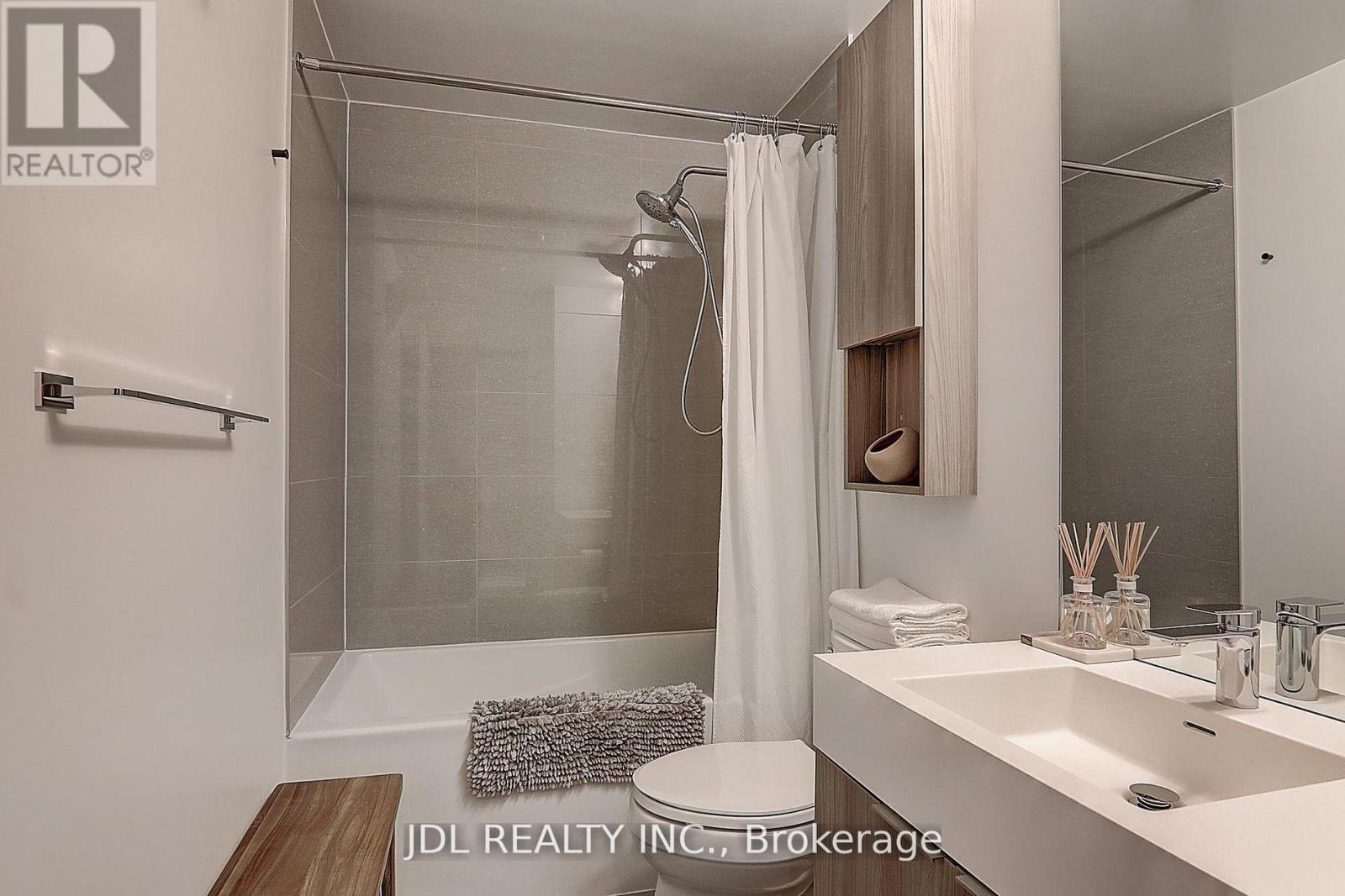 918 - 60 Tannery Road, Toronto, Ontario  M5A 0S8 - Photo 17 - C12745664