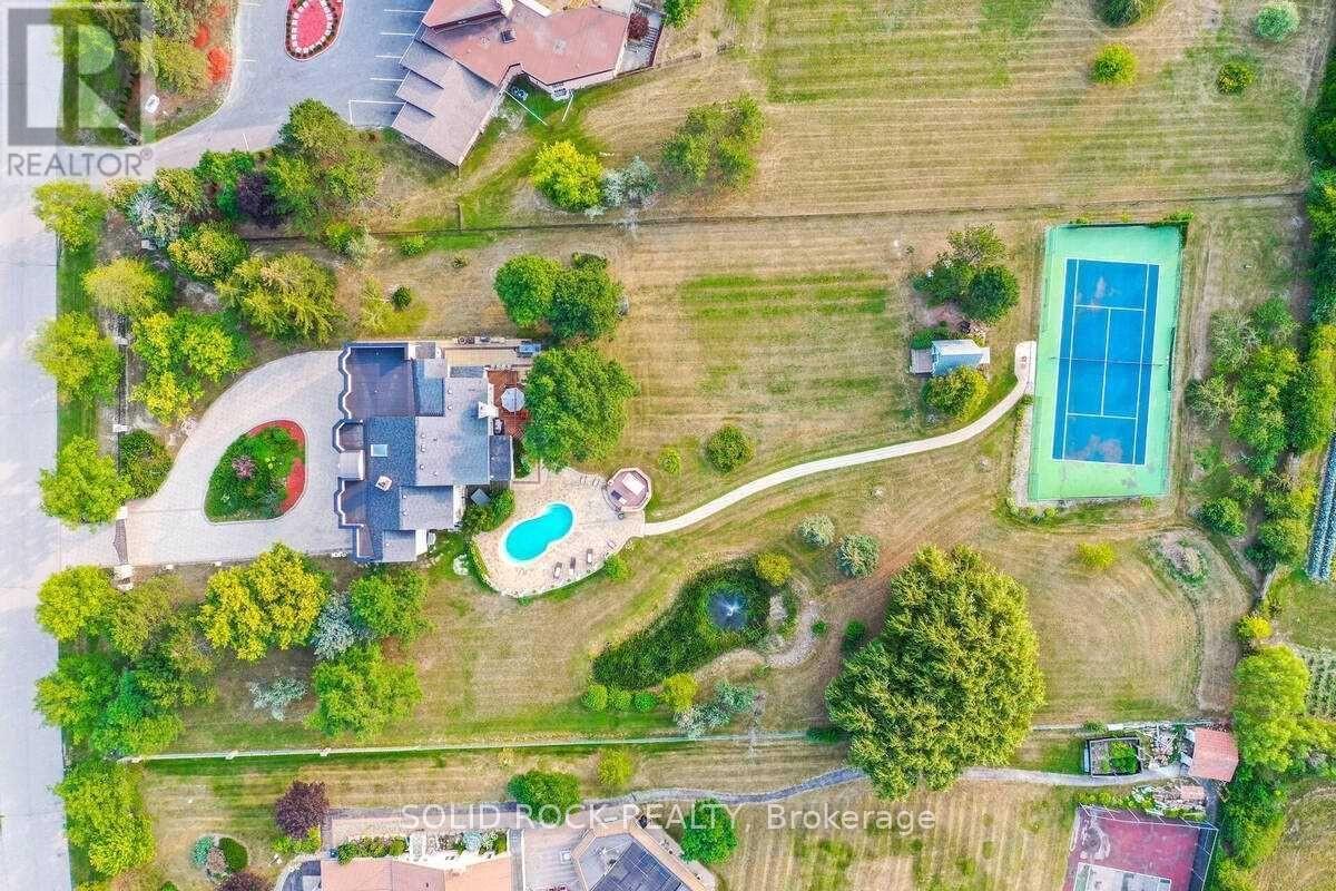 10 Merrydale Court, Brampton, Ontario  L6P 0H4 - Photo 11 - W12745658