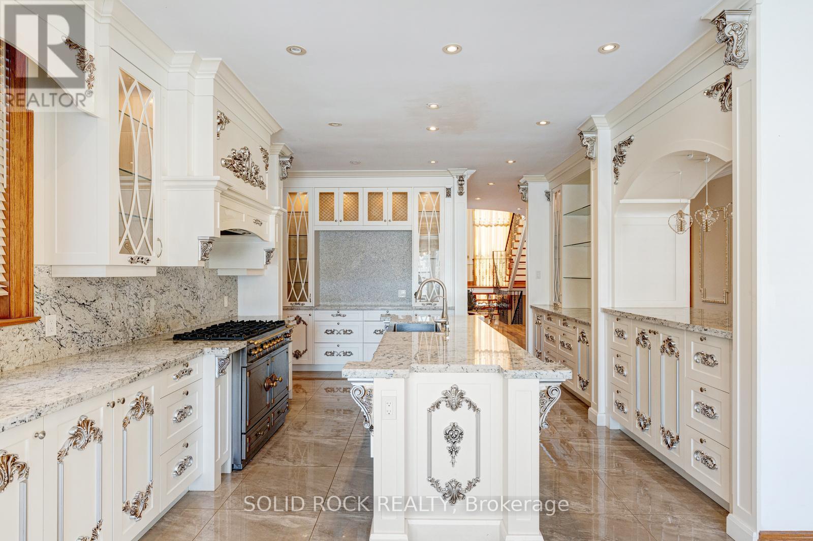 10 Merrydale Court, Brampton, Ontario  L6P 0H4 - Photo 22 - W12745658