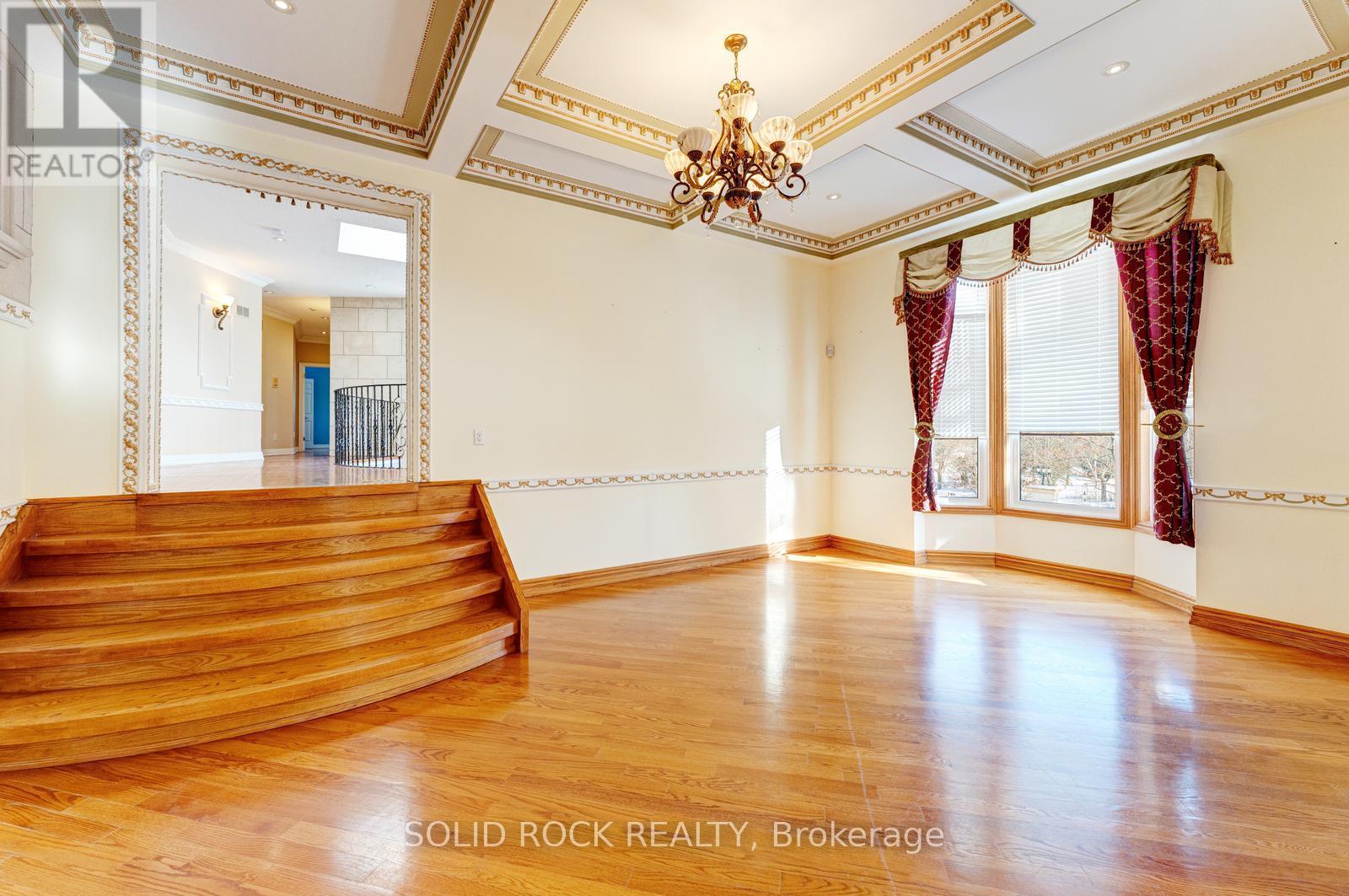 10 Merrydale Court, Brampton, Ontario  L6P 0H4 - Photo 31 - W12745658