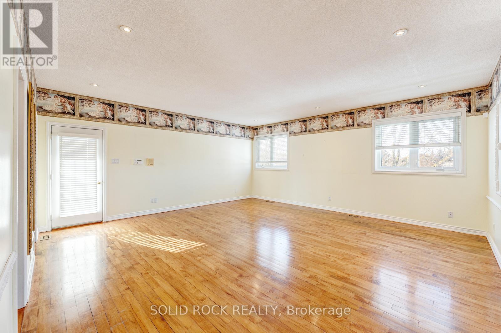 10 Merrydale Court, Brampton, Ontario  L6P 0H4 - Photo 38 - W12745658