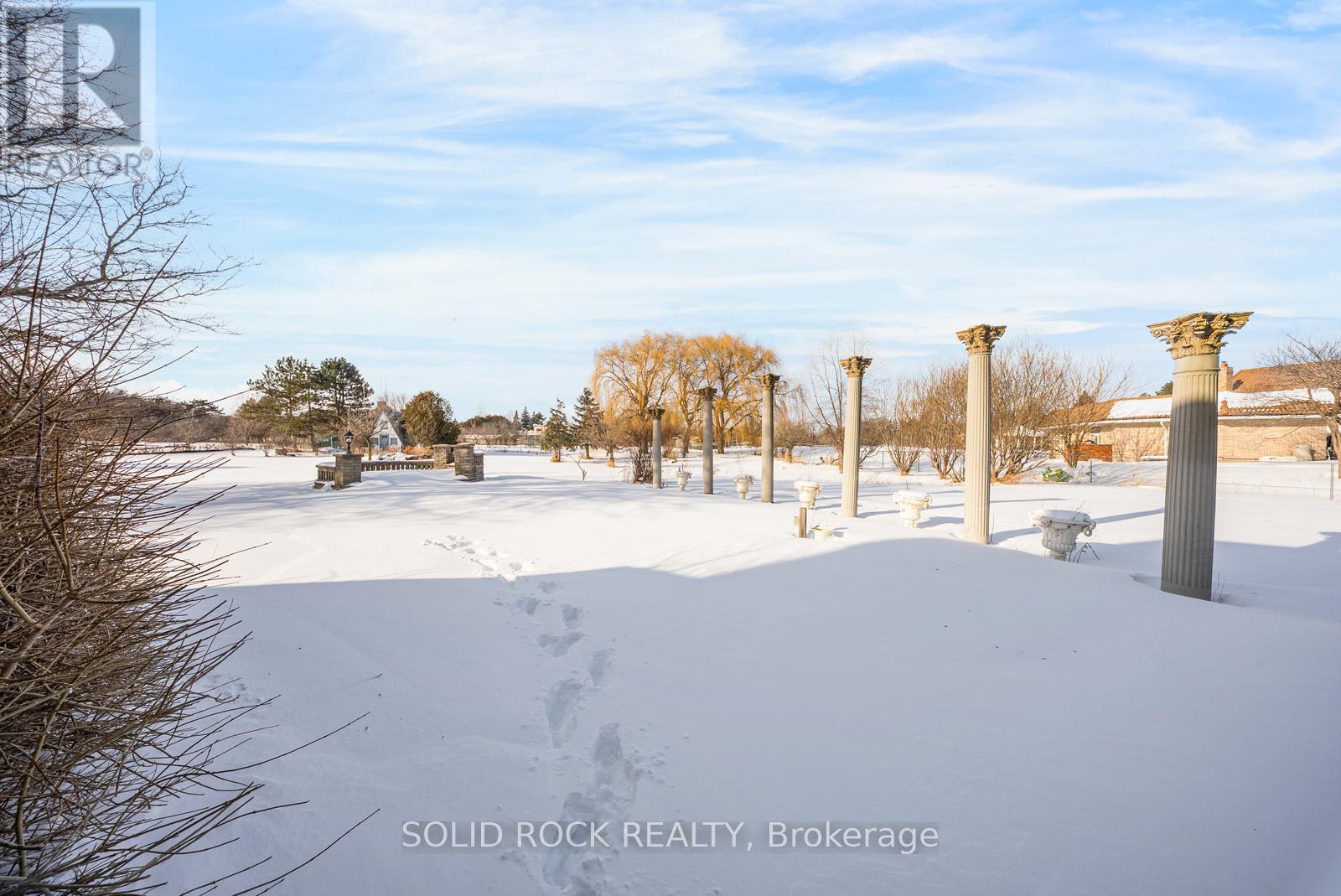 10 Merrydale Court, Brampton, Ontario  L6P 0H4 - Photo 47 - W12745658