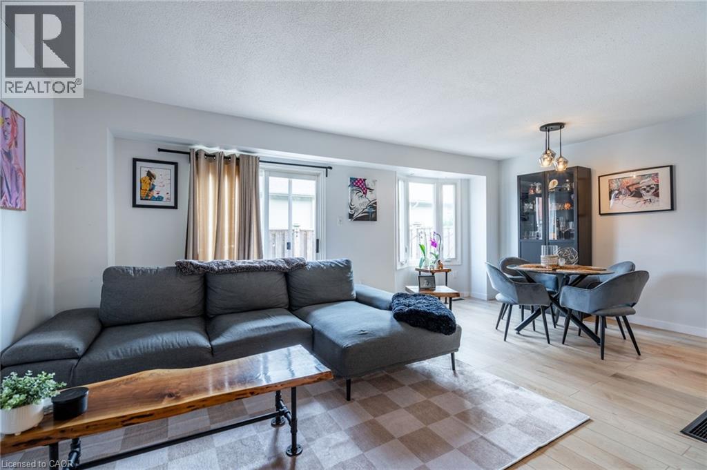 391 Stone Church Road E Unit# 63, Hamilton, Ontario  L9B 2H3 - Photo 17 - 40799178