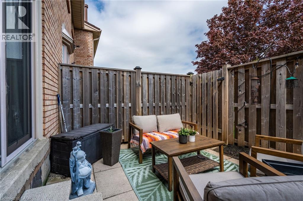 391 Stone Church Road E Unit# 63, Hamilton, Ontario  L9B 2H3 - Photo 39 - 40799178