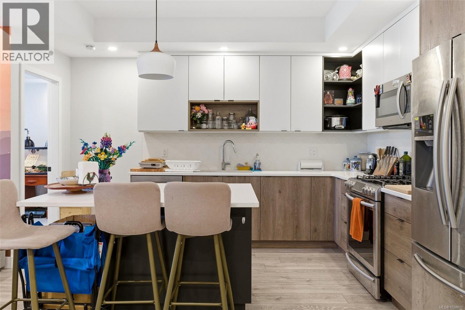 304 950 Whirlaway Cres, Langford, British Columbia