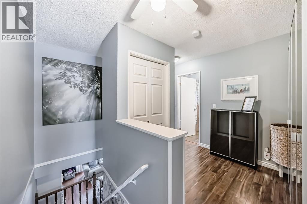 35 Macewan Drive Nw, Calgary, Alberta  T3K 3G1 - Photo 12 - A2274570